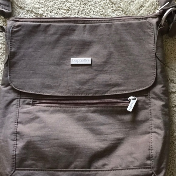 Baggallni shoulder bag - Picture 2 of 5